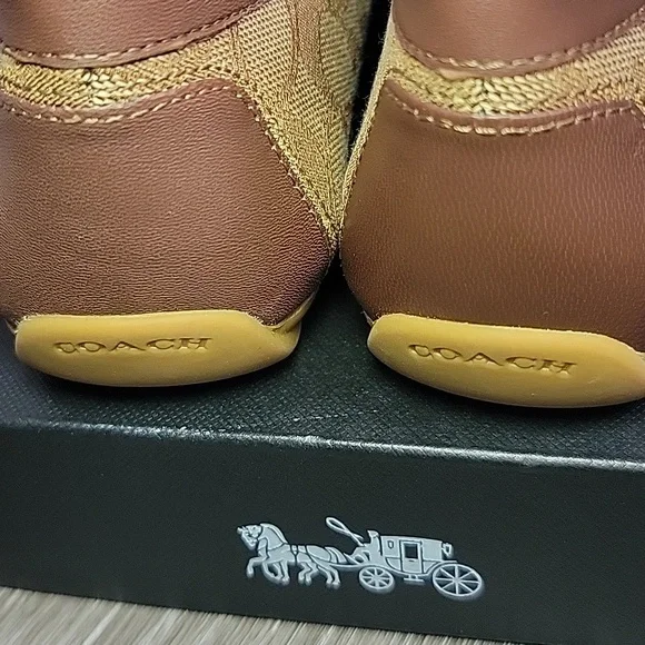 Coach Moira Sig Jacq Loafer - Picture 3 of 4